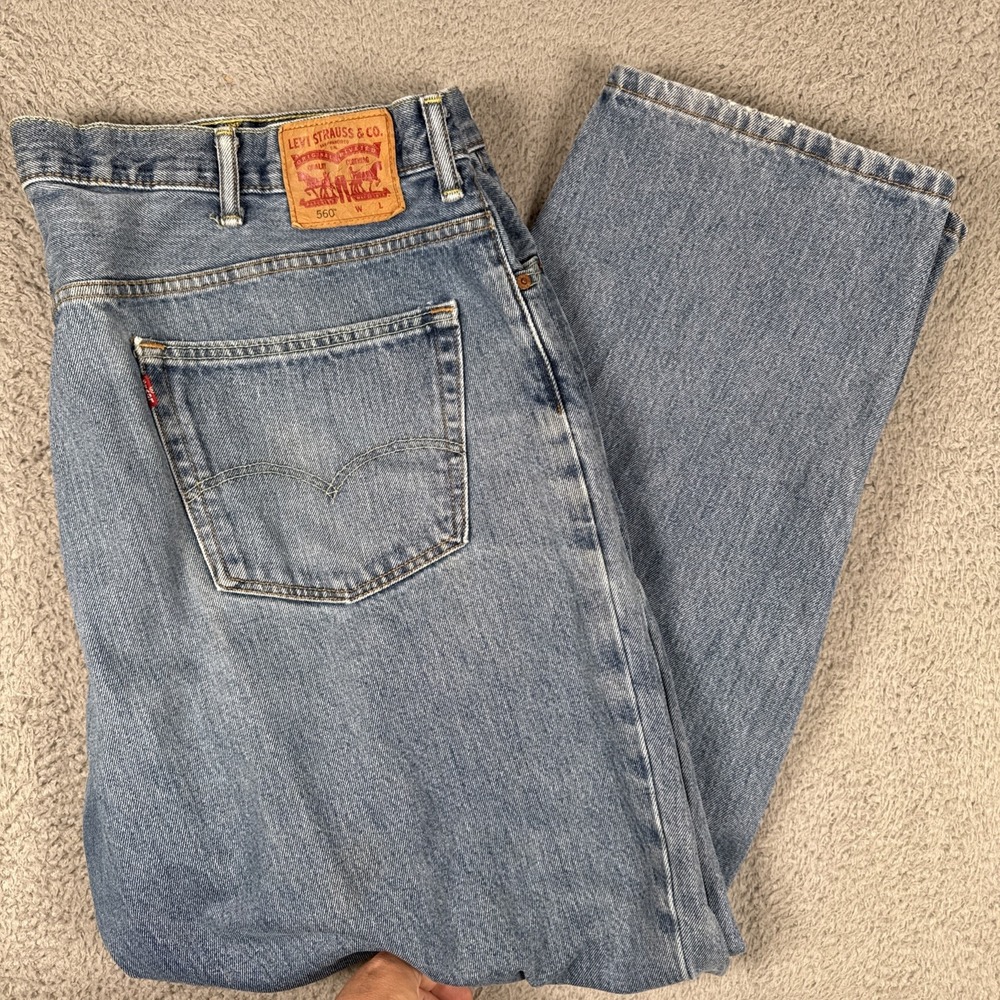 Levi's 560 Jeans Mens 48x32 (46x30) Blue Excellent Comfort Fit Loose Tapered